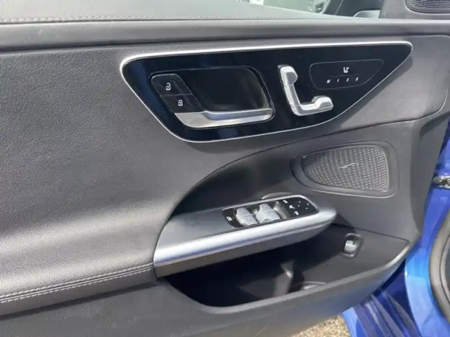 Mercedes Classe C 200 d berline amg lin — photo 20