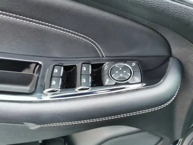 Ford Edge titanium 4x4 2.0 tdci 180 ch b — photo 14