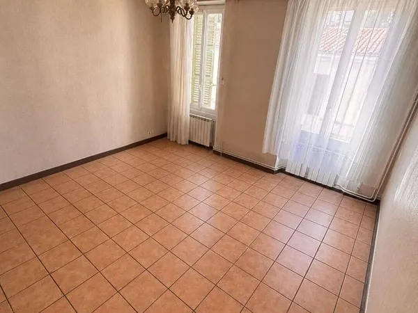 Appartement 3 pièces 77 m²