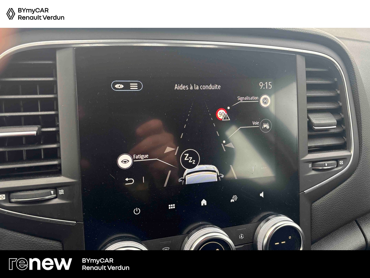 Renault Mégane IV Berline Blue dCi 115 - 21N — photo 20