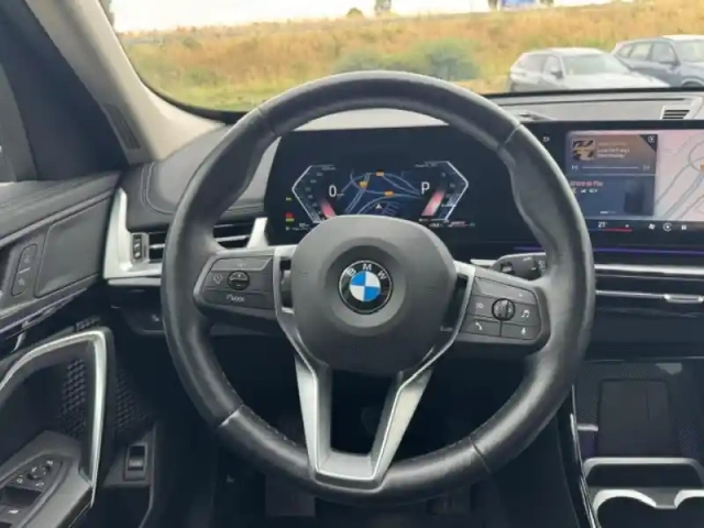 Bmw X1 sdrive18d 150ch xline — photo 12
