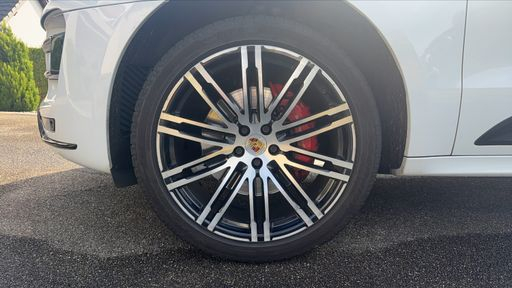 Porsche Macan 3.6 400 PDK - Turbo – 2017 – 126163 km – Essence – Boîte Automatique — photo 30