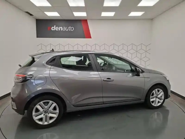 Renault Clio blue dci 100 ch gsr2 — photo 42