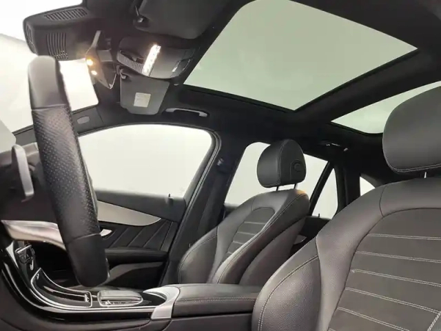 Mercedes Glc 300 e 9g-tronic 4matic — photo 24