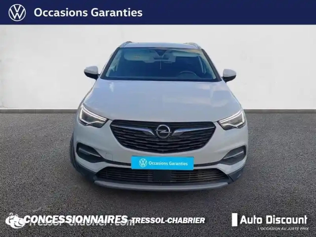 Opel Grandland X 1.5 diesel 130 ch bva8 elite — photo 3