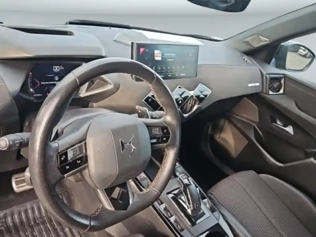 Ds Ds 3 crossback bluehdi 130ch performance line + automatique — photo 8