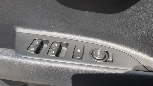 Kia Rio 1.2 dpi 84 ch bvm5 — photo 17