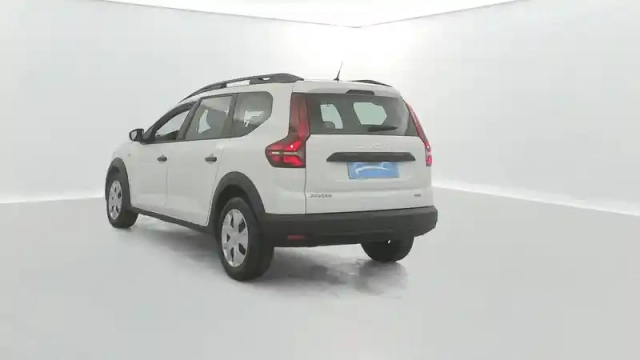Dacia Jogger eco-g 100 5 places — photo 12