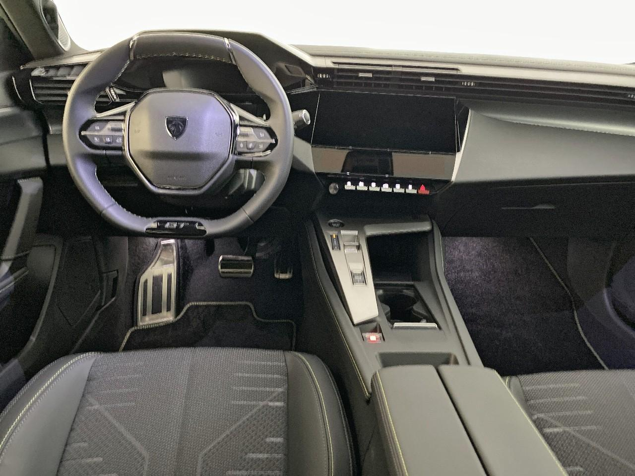 Peugeot 308 plug-in hybrid 195 ch e-dcs7 gt — photo 8