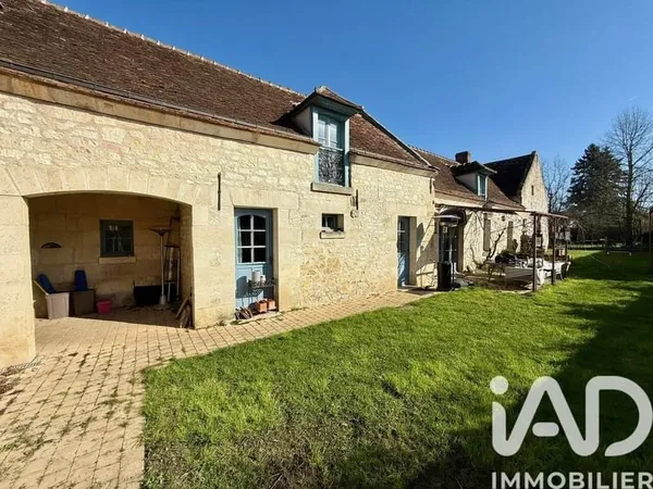 Maison 7 pièces 300 m²