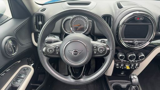 Mini Countryman 1.5 Cooper SE 224 ALL4 Steptronic6 - Exquisite – 2019 – 61854 km – Hybride rechargeable – Boîte Automatique — photo 32