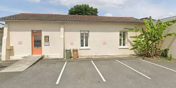 Local professionnel 5 pièces 108 m²