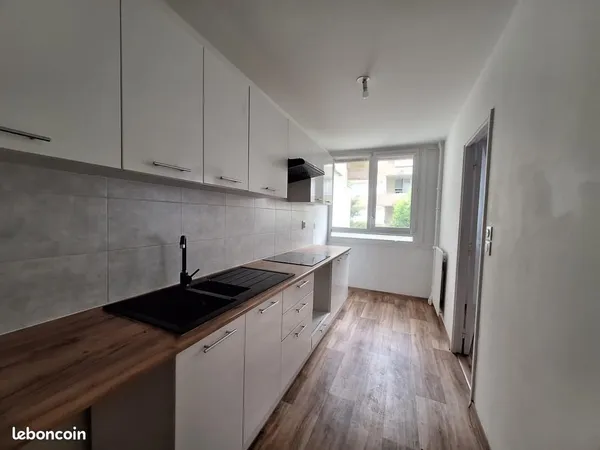 Appartement 5 pièces 97 m²