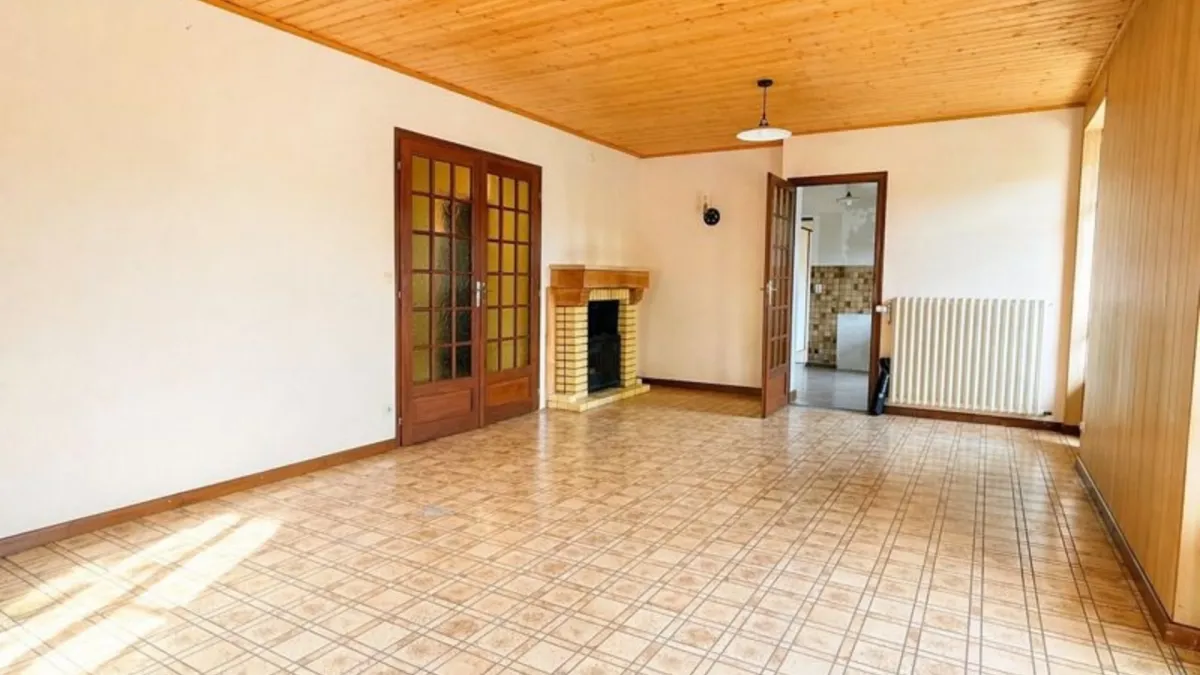 Photo 3