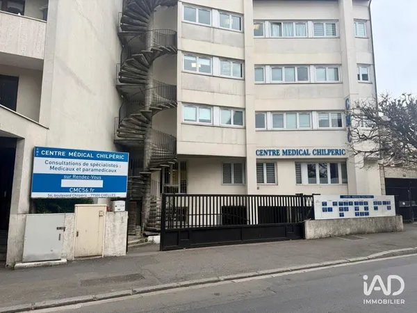 Local commercial 44 m²