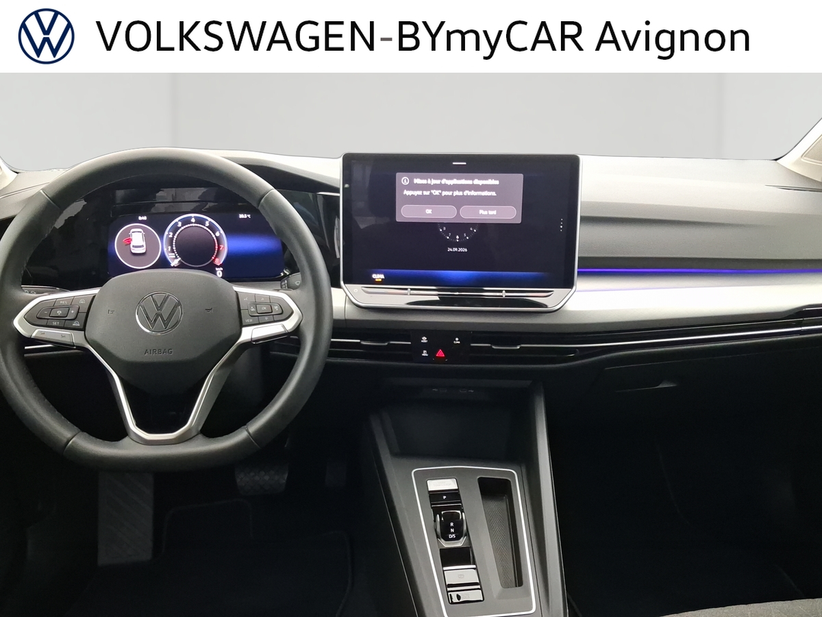 Volkswagen Golf 1.5 eTSI EVO2 116 DSG7 — photo 10