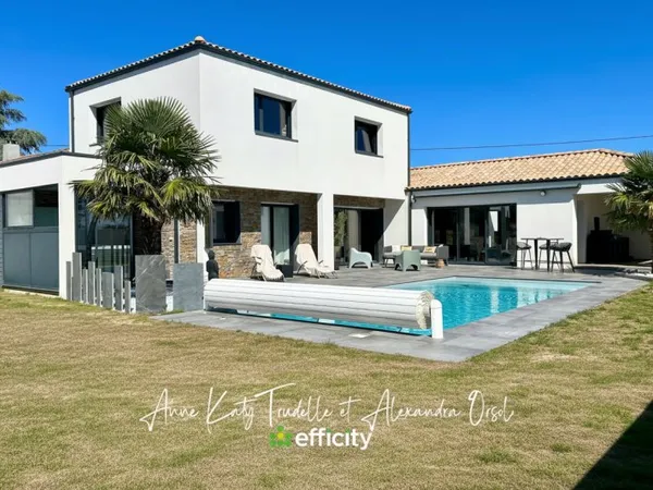 Maison 7 pièces 177 m²