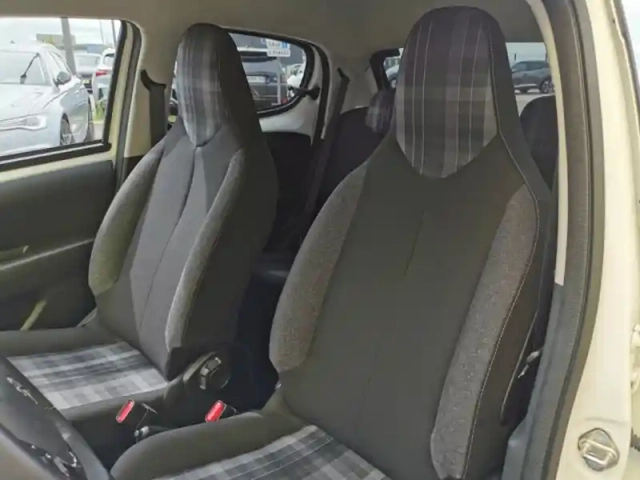 Peugeot 108 style 1.0 vti 72 ch bvm5 — photo 12