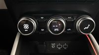 Renault Clio 1.0 TCe 90ch Techno — photo 26
