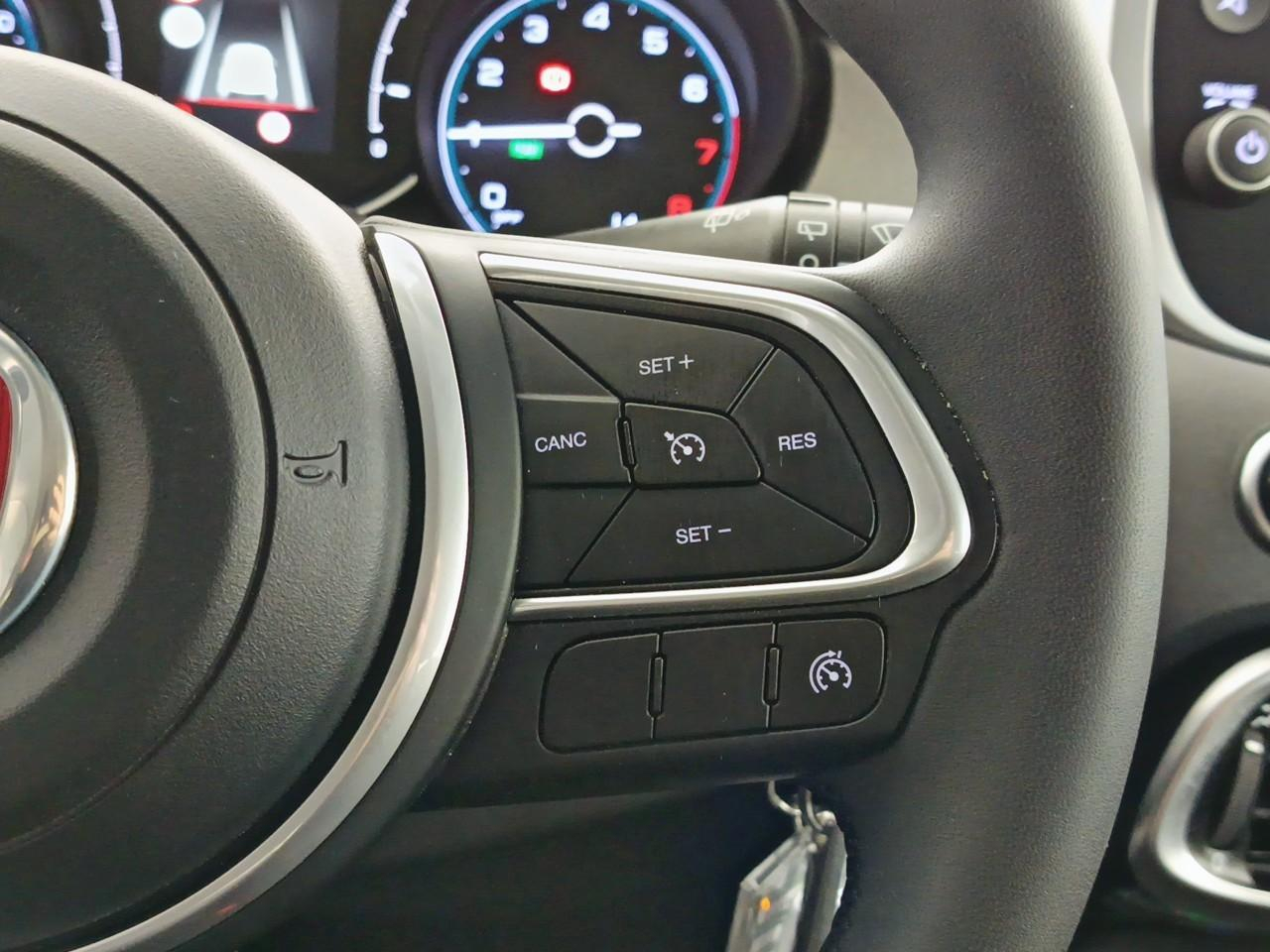Fiat 500X 1.5 firefly 130 ch s/s dct7 hybrid dolcevita 500x — photo 16