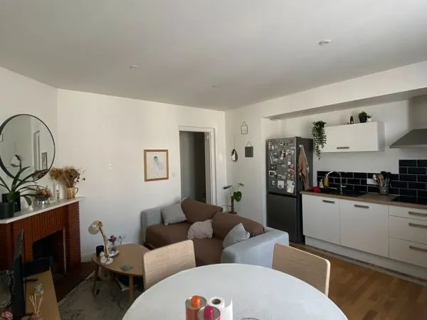 Location appart non meublé 51m2 1er étage jardin + parking