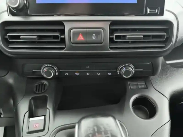 Fiat Doblo fourgon m 650kg puretech 110 s&amp;s bvm6 — photo 13