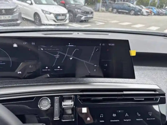 Peugeot 5008 electrique 210 ch 73 kwh — photo 11