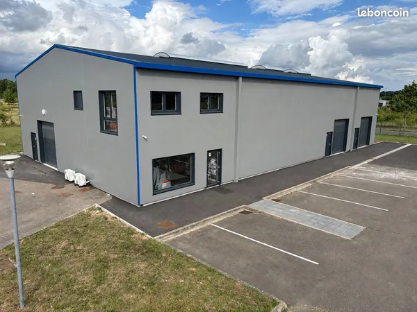 Dépôt - stockage - 100m2