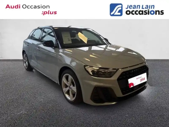 Audi A1 sportback 30 tfsi 110 ch s tronic 7 — photo 3