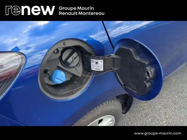 Renault Clio 1.5 blue dci 100ch evolution - 24 — photo 12
