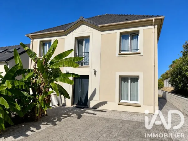 Maison 7 pièces 145 m²