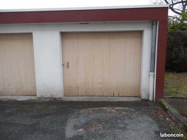 Stationnement Location Argelès-Gazost   75€