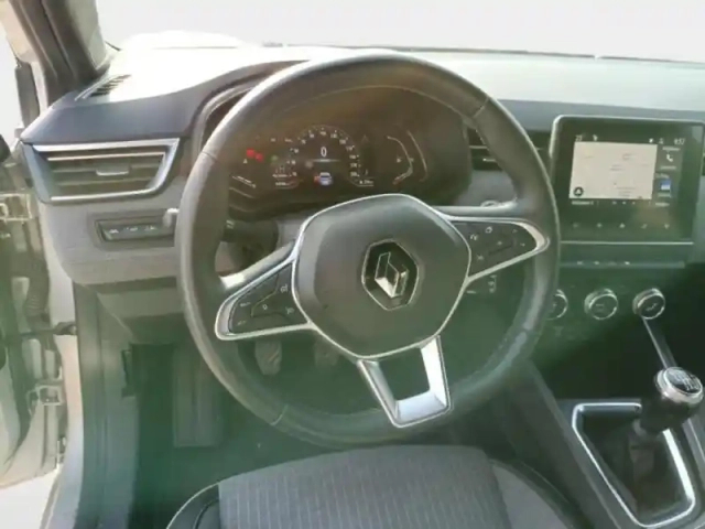 Renault Clio 1.3 tce 140ch lutecia -21n — photo 15