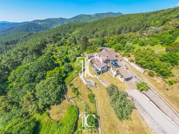 Maison 6 pièces 134 m²