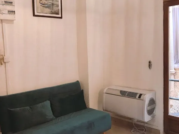 Studio centre Aix en provence 16m2+8m2