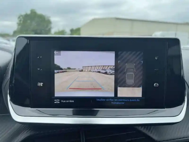 Peugeot 2008 puretech 130 s&amp;s bvm6 — photo 23