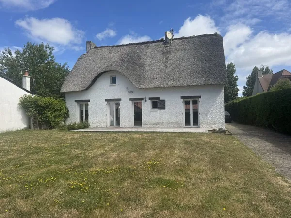 La Baule / Guezy, CHAUMIERE AVEC DEPENDANCE A RENOVER