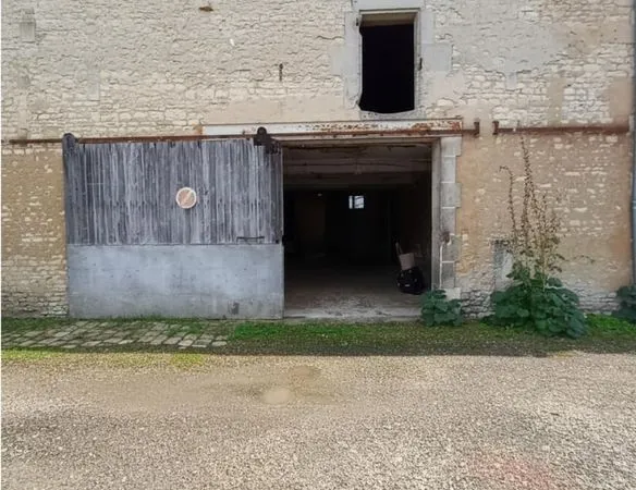 Garage/Dépendance