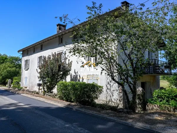 Maison 6 pièces 280 m²