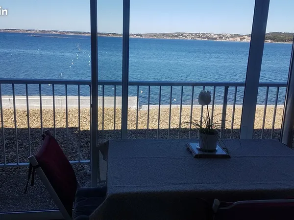 Appartement T2 vue sur étang