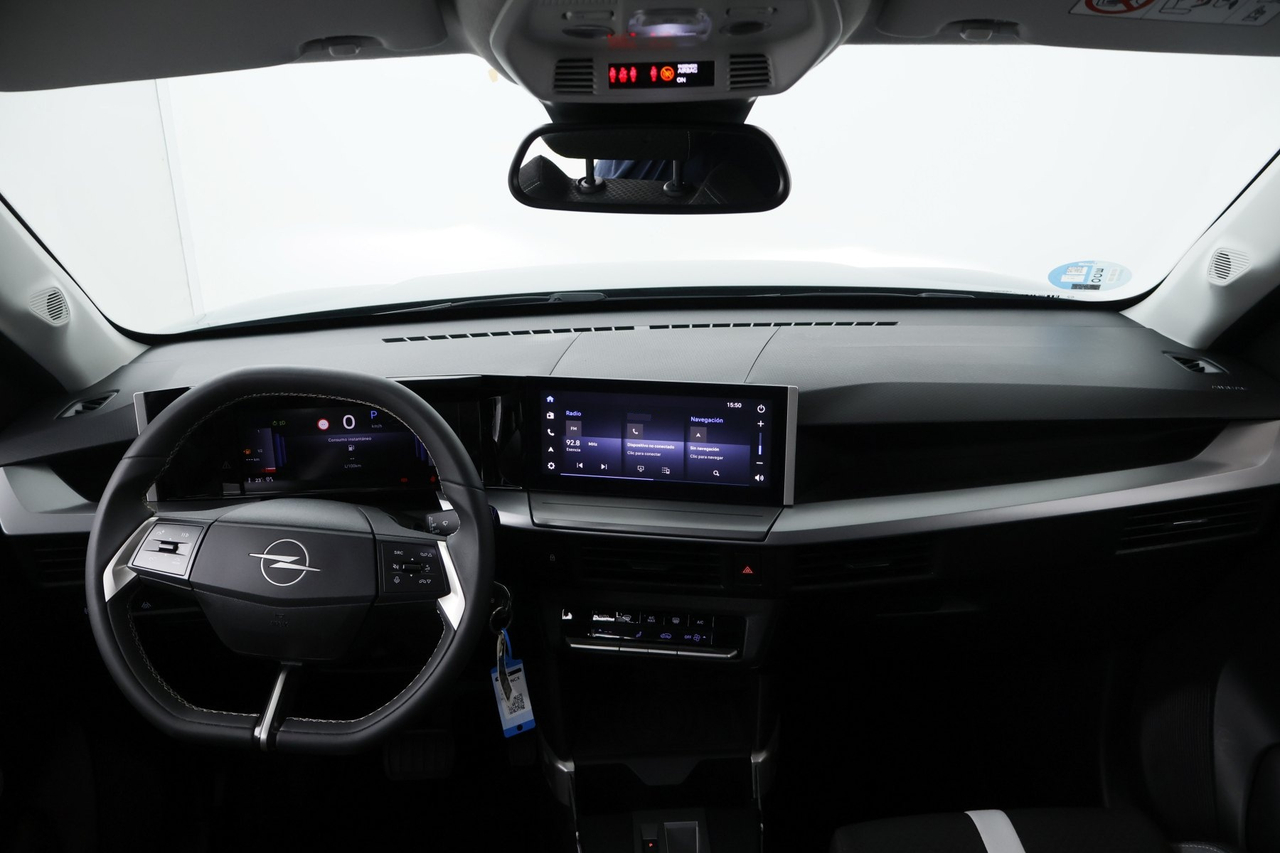 Opel Frontera — photo 11