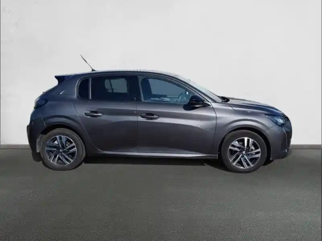Peugeot 208 puretech 100 s&amp;s eat8 — photo 4