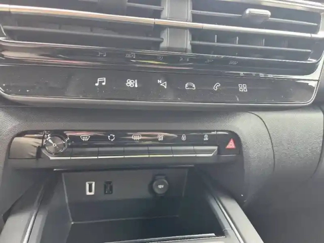 Citroën C5 Aircross puretech 130 s&amp;s eat8 — photo 19