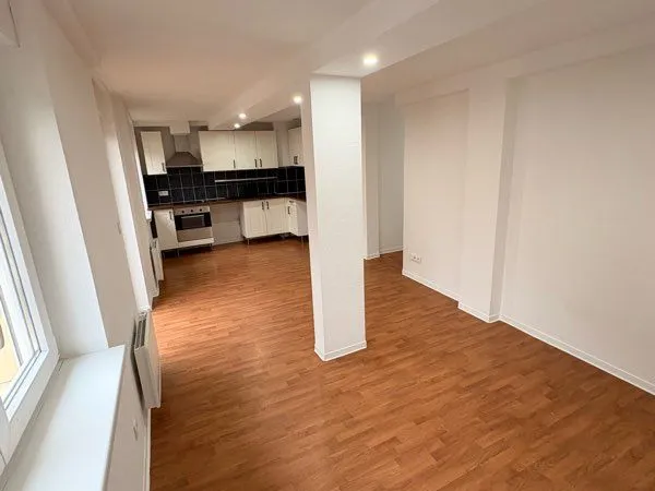 Appartement 3 pièces rénové de 53 m²