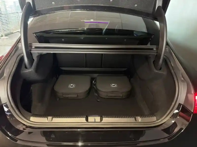 Mercedes Classe E eqe 350 amg line — photo 37