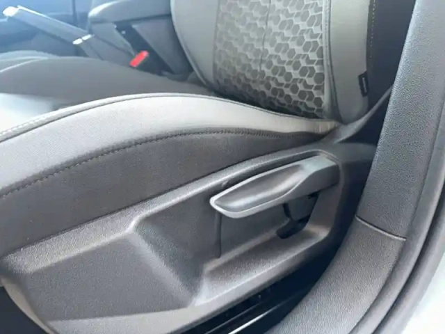 Audi A1 sportback 25 tfsi 95 ch bvm5 — photo 19