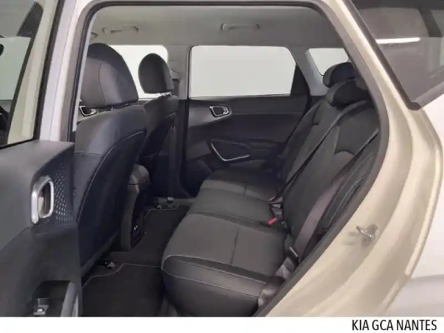 Kia E-Soul 204ch lounge — photo 14