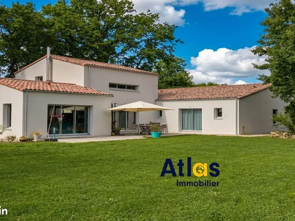 Maison 8 pièces 193 m²