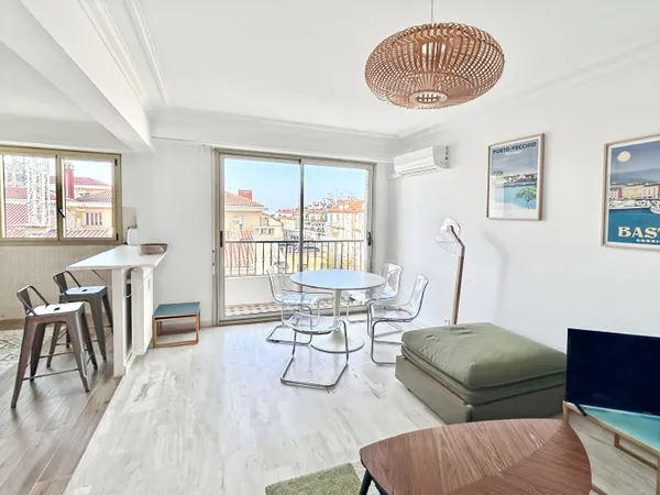 Appartement 2 pièces 55 m²