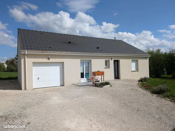 Location maison avec jardin a villechetive